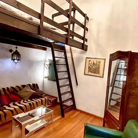 Appartamento Casa d'epoca  Torino Esterno foto