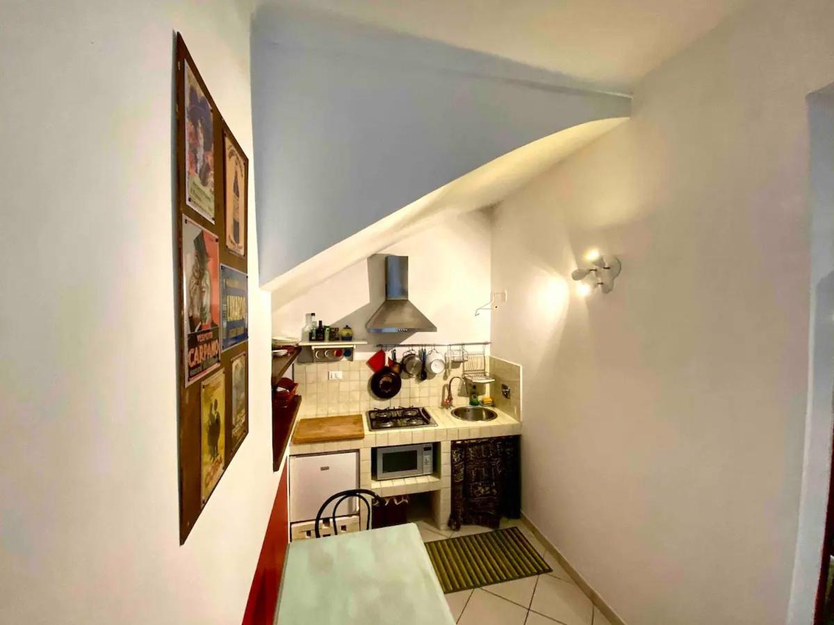 Appartamento Casa d'epoca  Torino Esterno foto