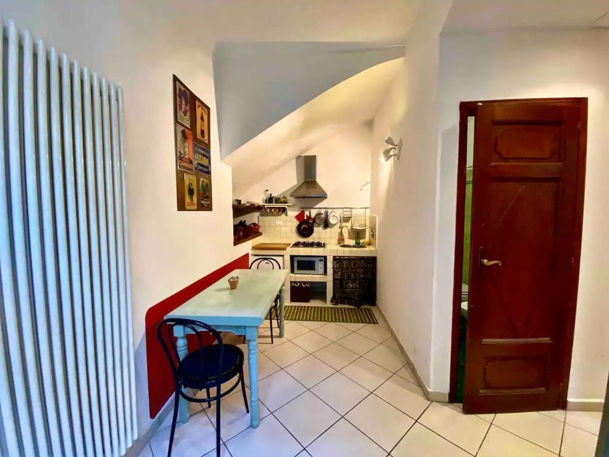 Appartamento Casa d'epoca  Torino Esterno foto